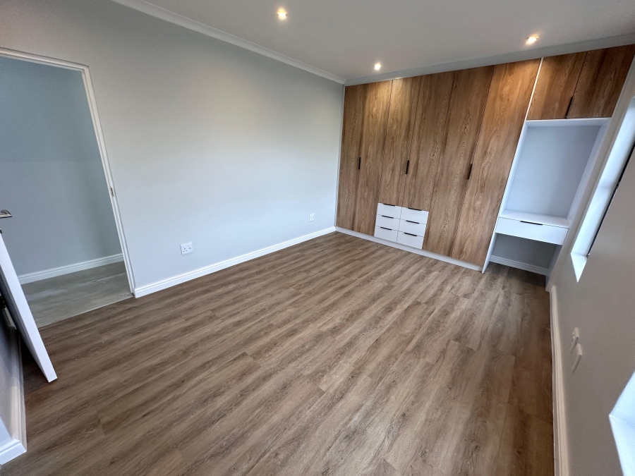 4 Bedroom Property for Sale in Sandown Western Cape